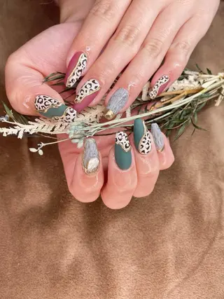 ネイル Nakanail ChiKaのネイルデザイン