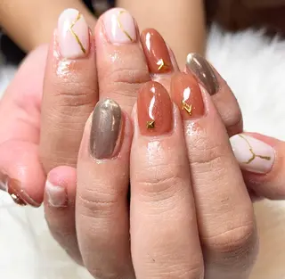 ネイル 駒月 明日香の眉毛・アイブロウイメージ