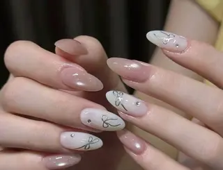 ネイル T. Leeのネイルデザイン