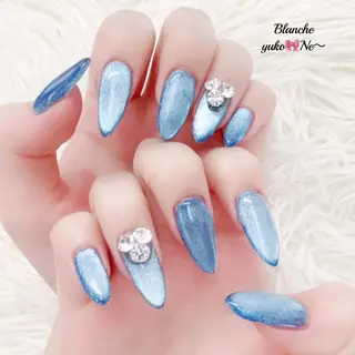 ネイル ネイルサロン　Lian所属・Lian Yulilianのネイルデザイン