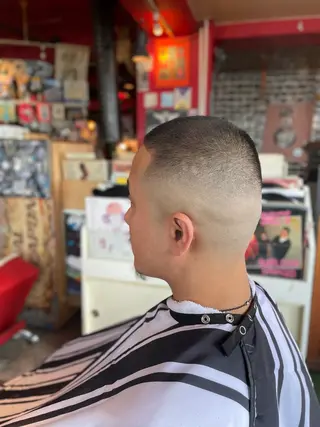 ショート メンズ ツイスパ/Wカラー ✨RYUのヘアスタイル