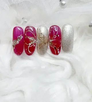 ネイル 高島 夏海のネイルデザイン