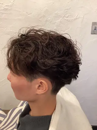 ショート パーマ メンズ SKY所属・南保 匠のヘアスタイル