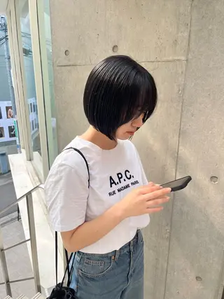 ミディアム カラー ボブ&透明感カラー ♡TOMOEのヘアスタイル