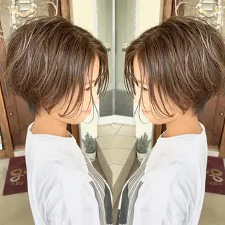 ショート カラー grand juteのヘアスタイル