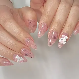 ネイル enu所属・mana 🎀のネイルデザイン