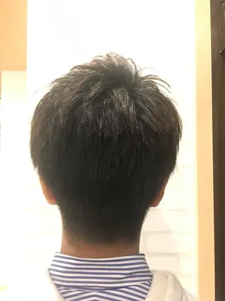 ショート メンズ 吉村 周馬のヘアスタイル