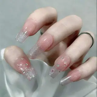 ネイル LUXE NAIL SALONのネイルデザイン