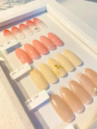 ネイル Nail salon MEGUMIのネイルデザイン