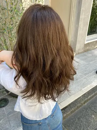 セミロング カラー 赤み消し韓国ヘア レイヤー縮毛🤍渡邉のヘアスタイル