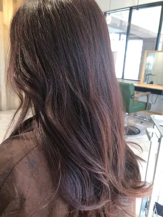 ロング 池田 美紀のヘアスタイル