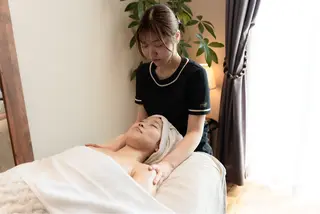 浮腫|肩こり|張り 日々の疲れを解消⭐️のエステ・リラクイメージ