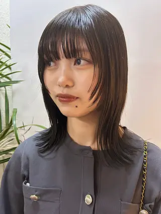 ミディアム カラー ⚪️ニュアンスカラー ⚪️ハイトーン　マユのヘアスタイル