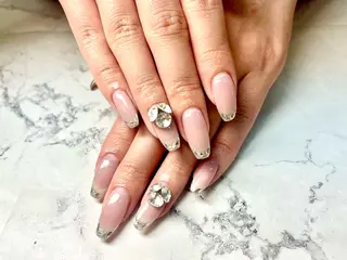 ネイル Queennail 北堀江megumiのネイルデザイン