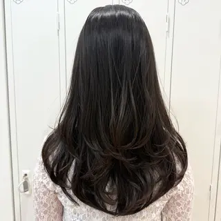 ロング カラー ヘアアレンジ キヨミ 韓国レイヤーカットのヘアスタイル
