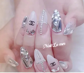 ネイル ✨荒木 🌙のネイルデザイン