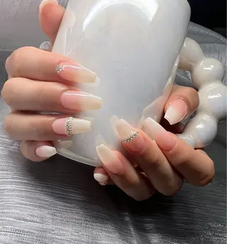 ネイル Lee Nailsのネイルデザイン