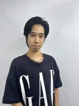 ミディアム カラー ベルグロー アルファのヘアスタイル