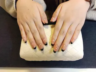 ネイル ArtIBKobe所属・福岡 祐子のネイルデザイン