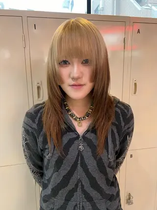 ミディアム 💥ウルフカット デザインあんな💥のヘアスタイル