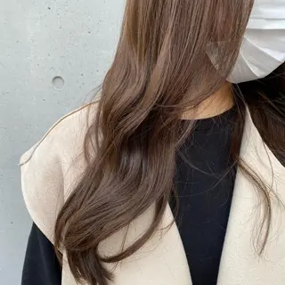 ロング putri店長 和田鈴采のヘアスタイル