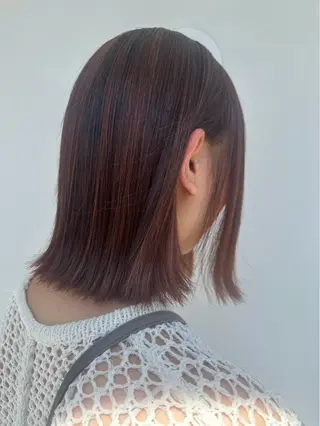 ミディアム 井手上 陽菜のヘアスタイル