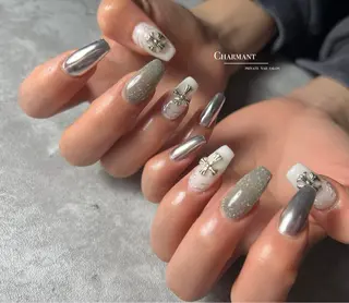 ネイル Minako 【Charmant】のネイルデザイン