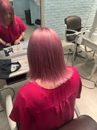 セミロング カラー ヘアアレンジ 🩶【推しハイトーン 】yuzu🩶のヘアスタイル