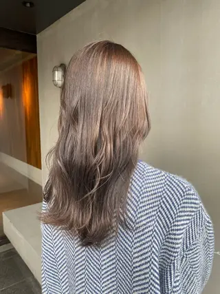 ロング カラー 石川 雅のヘアスタイル