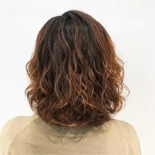 ミディアム パーマ 平田 勘吉のヘアスタイル