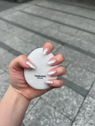 ネイル 濱岡 咲のネイルデザイン