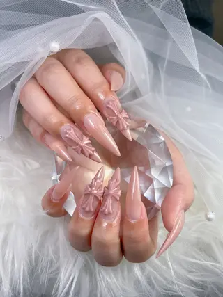 ネイル Mio_ Noiranailのネイルデザイン