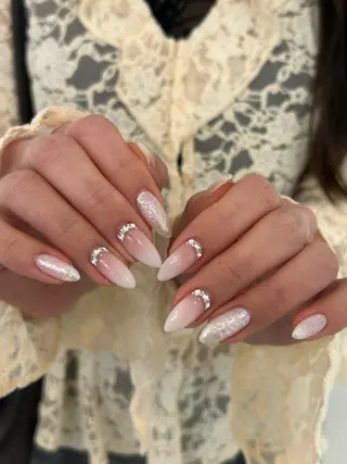 ネイル CLALA Yuri🩶のネイルデザイン