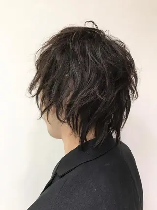 ミディアム パーマ メンズ 渋谷宮益坂 omoのヘアスタイル