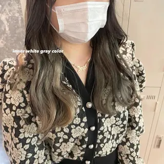 ロング カラー パーマ ヘアアレンジ メンズ キッズ ネイル マツエク・マツパ アイブロウ 透明感カラー・レイヤ ー🎀amika🎀のヘアスタイル