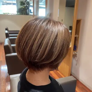 ショート 谷野 春香のヘアスタイル