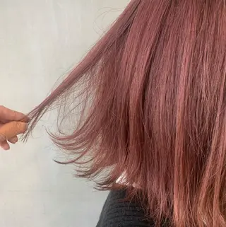 ミディアム カラー SALOWIN梅田茶屋町店所属・ウルフレイヤーカット /チヒロのヘアスタイル