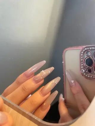 ネイル BondStory nail＆eyelash 栄店所属・BondStory MARIEのネイルデザイン