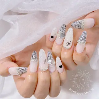 ネイル MoON...❤︎ MeGuのネイルデザイン