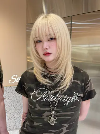 セミロング カラー ハッシュカット/顔 まわりカットリョウヤのヘアスタイル