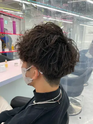 パーマ メンズ 🫧ハイトーン🫧 ベージュ🫧徹哉のヘアスタイル