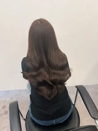 ロング しゅういち/赤み消し カラー特化のヘアスタイル