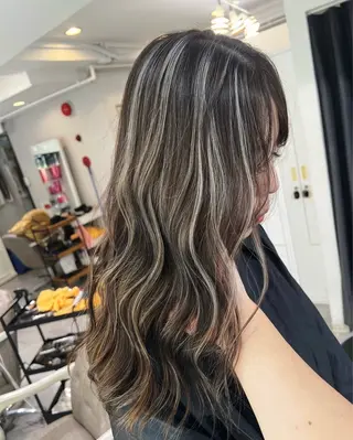 ロング カラー ROBIN所属・指名数No.1 /NAOYAのヘアスタイル