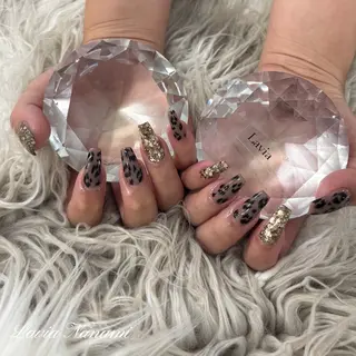 カラー nail salon Lavia所属・Lavia Nanamiのネイルデザイン