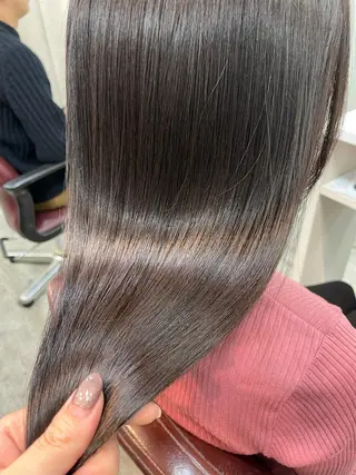 セミロング カラー 韓国ヘア🤍髪質改善 🇰🇷AKANEのヘアスタイル