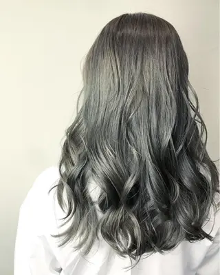 ロング ❄️高木 里歩❄️のヘアスタイル