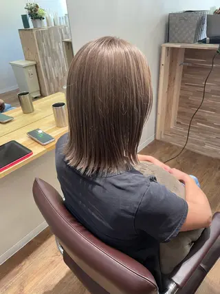 ミディアム R-ee-i HAIR SALON所属・田中 ひろのヘアスタイル