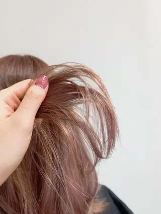 ミディアム カラー ヘアアレンジ 近藤千翔🩵 髪質改善Periodのエステ・リラクイメージ