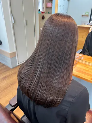 セミロング カラー 🫧艶髪デザイナー 🫧白石航汰のヘアスタイル