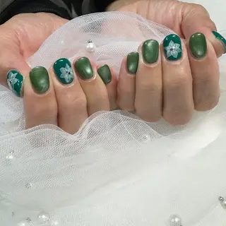 ネイル 東 千夏のネイルデザイン